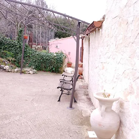 La Casetta Nel Bosco Delle Nereidi Country house *